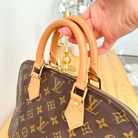 ✅AUTHENTIC✅LOUIS VUITTON ALMA PM - Picture 7 of 15